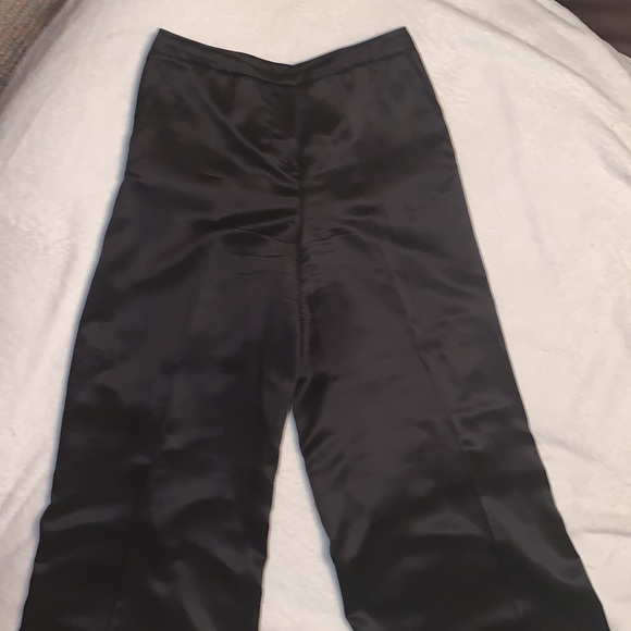 Alexader McQuee Silk Suit - Picture 12 of 16